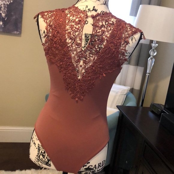 Fashion Nova Body Suit Small (EUC) - Picture 3 of 8